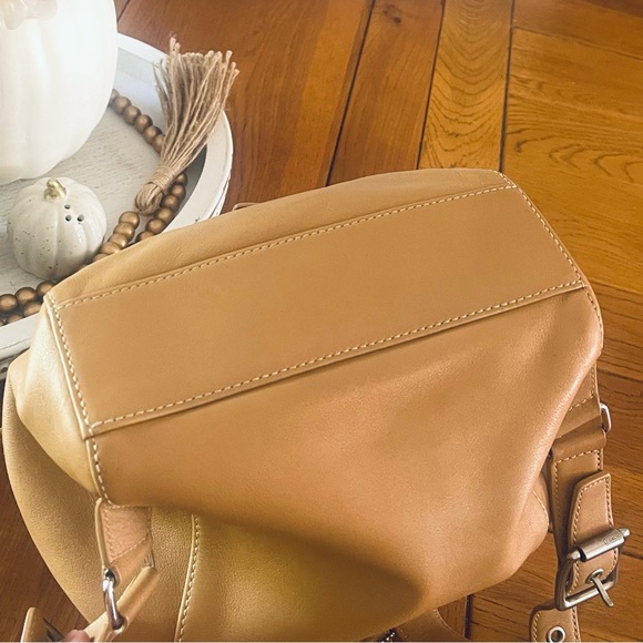 COACH Vintage Legacy 9569 Leather Drawstring Backpack And Wallet Set Taupe Tan - Picture 4 of 16